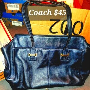 Coach purse in excellent condition